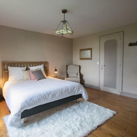 La Douce Folie Bed and Breakfast Saint-Julien-le-Faucon Exteriör bild