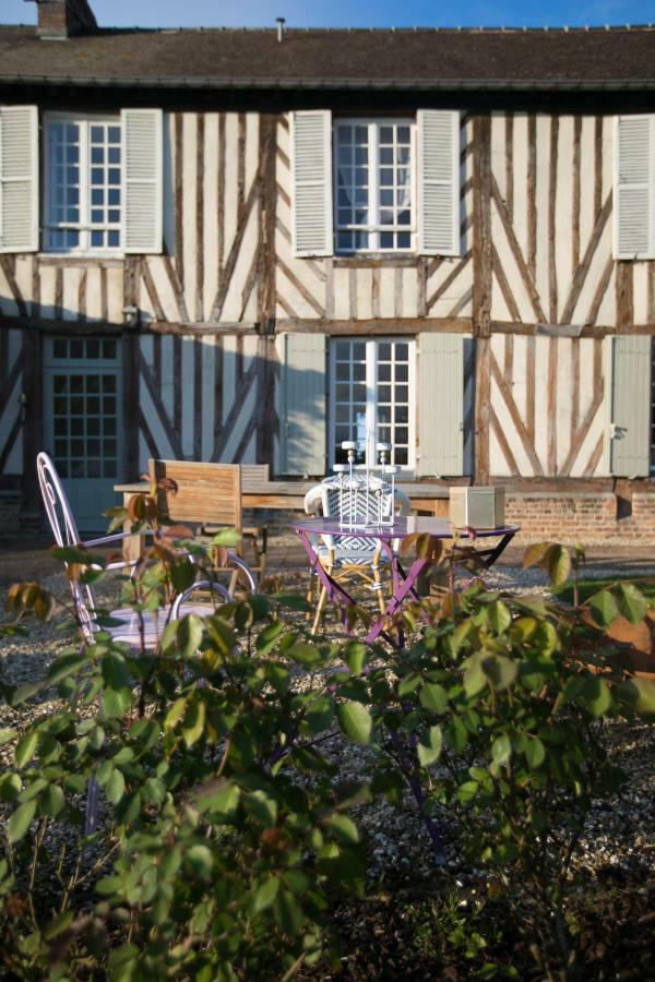 La Douce Folie Bed and Breakfast Saint-Julien-le-Faucon Exteriör bild